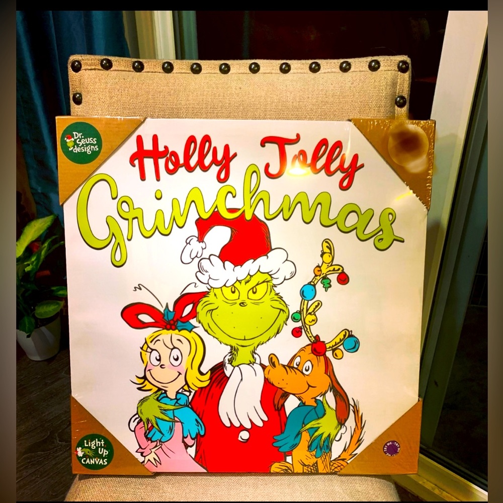 The Grinch “Holly Jolly Grinchmas“ Light Up Wall Pictures Sign Decor